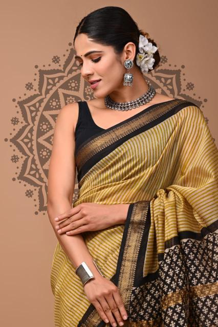 Monochrome Maheshwari Silk saree