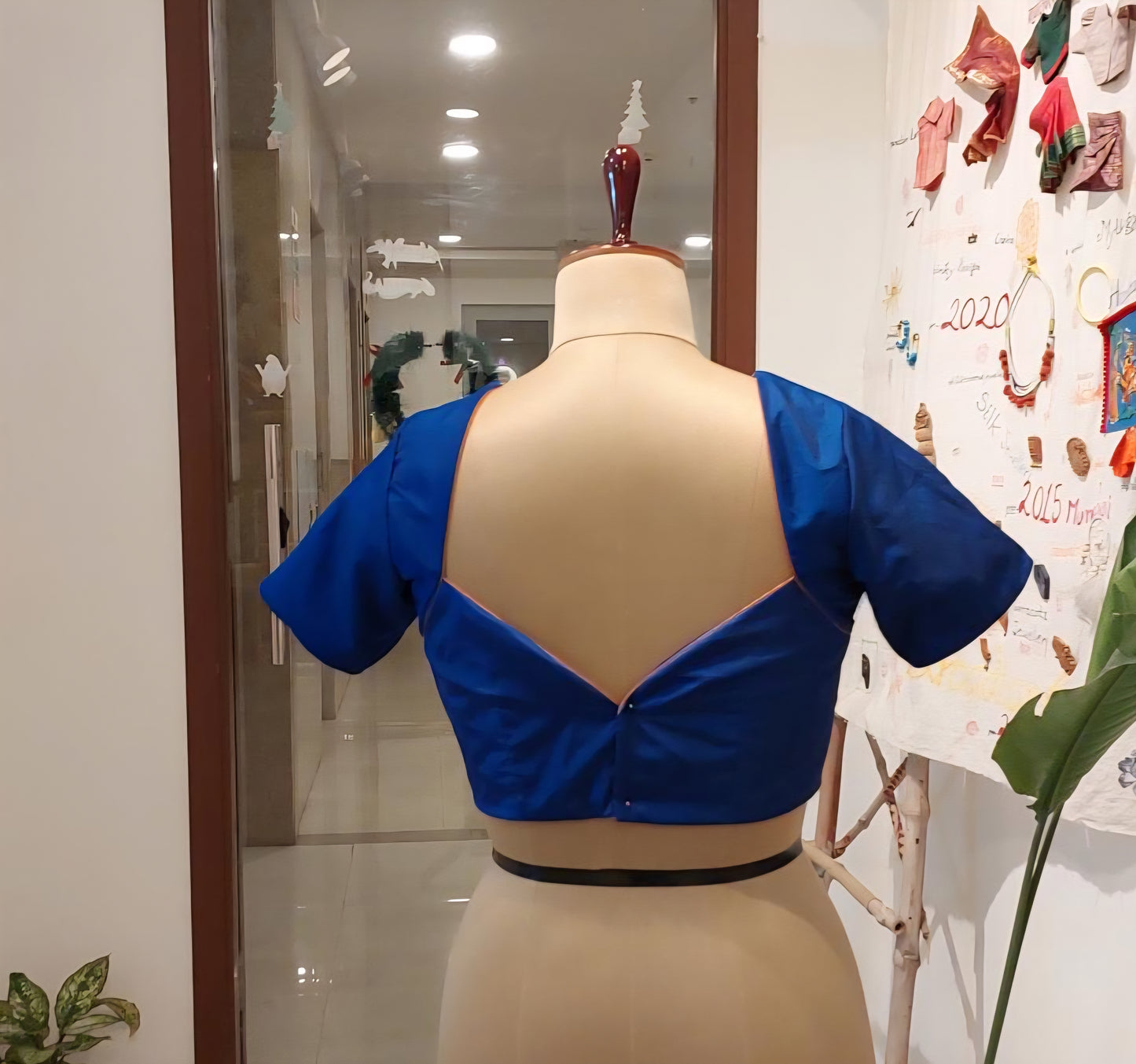 Panch koni Neckine Blue Blouse