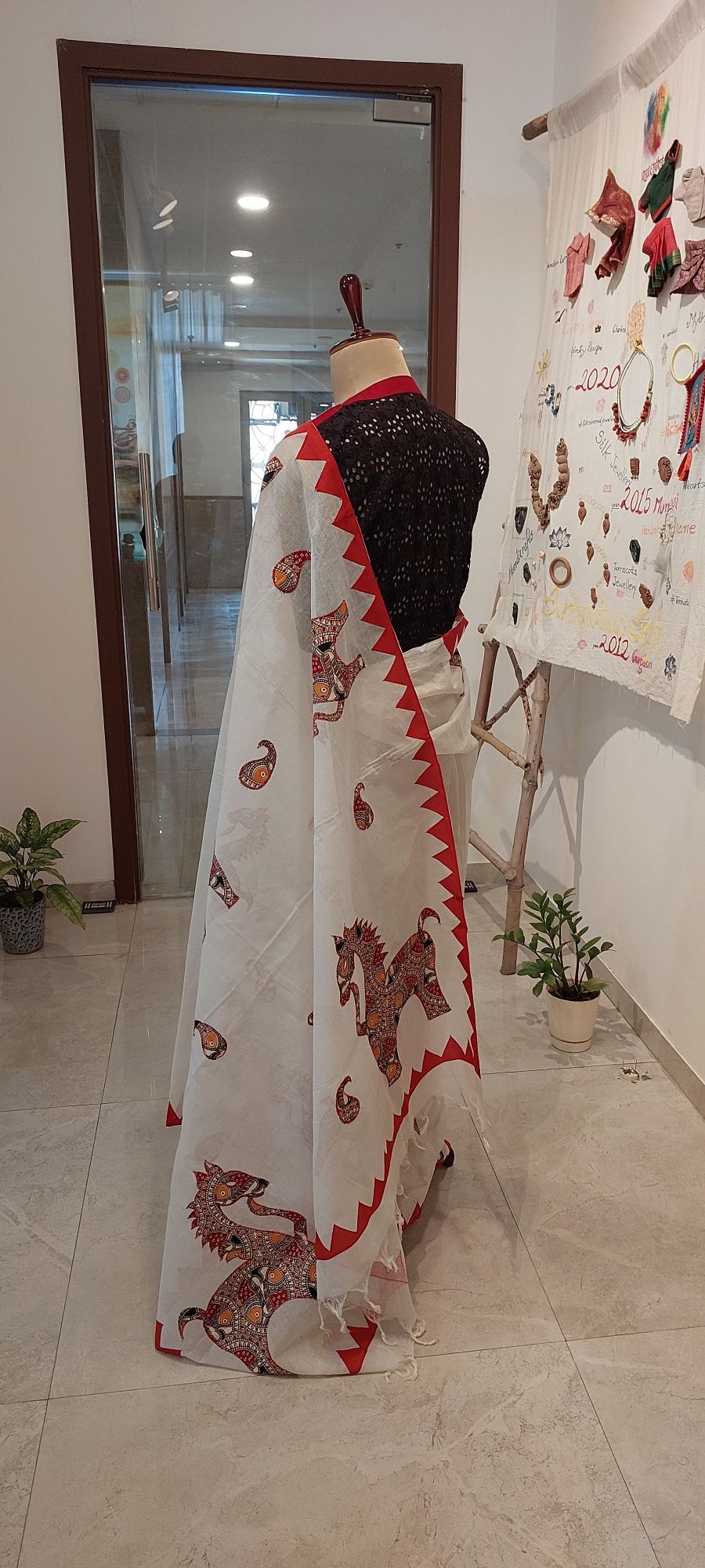 Ivory White Bankura Horse Cotton Saree with Red Temple Border