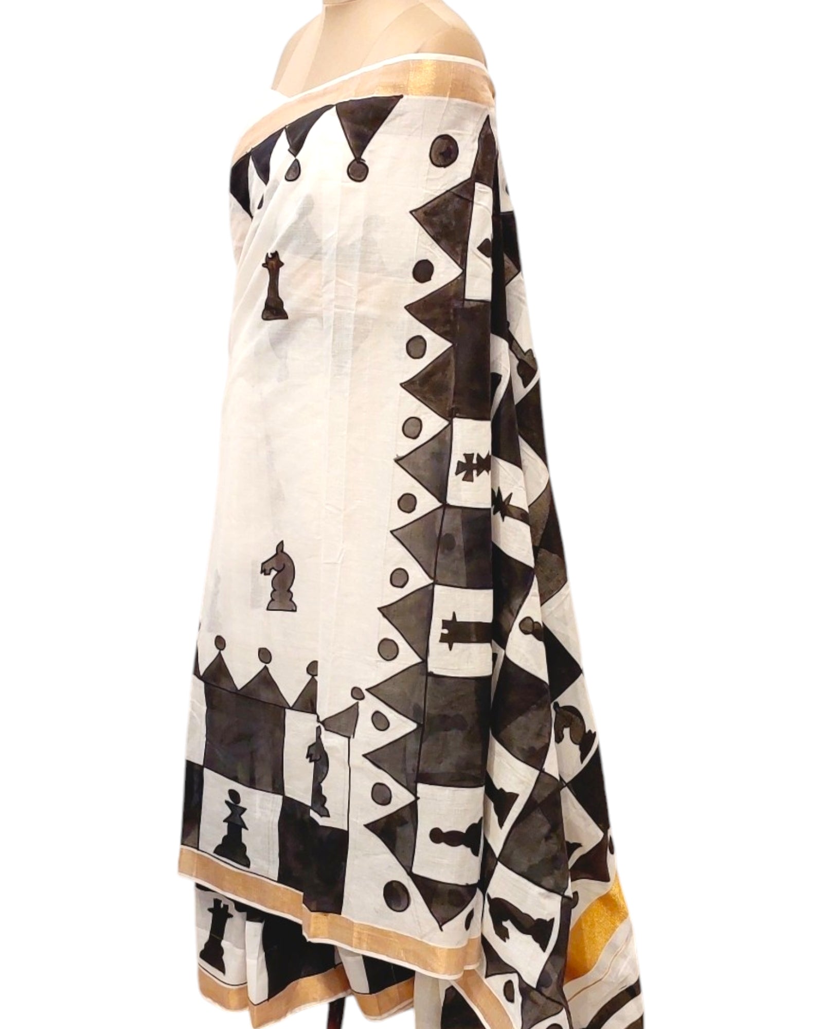chess print saree, quirky print saree, hand painted pichwai sarees