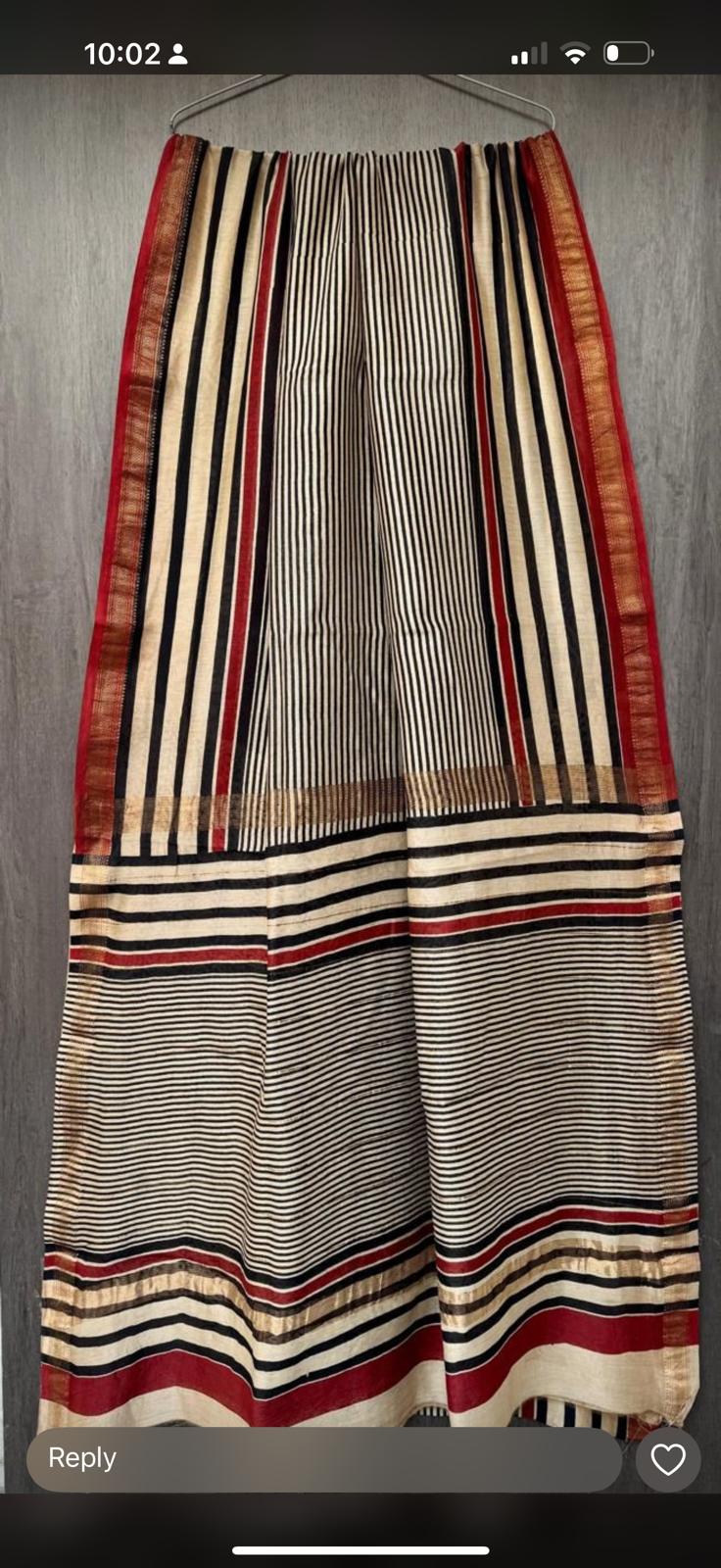 Monochrome Maheshwari Silk saree