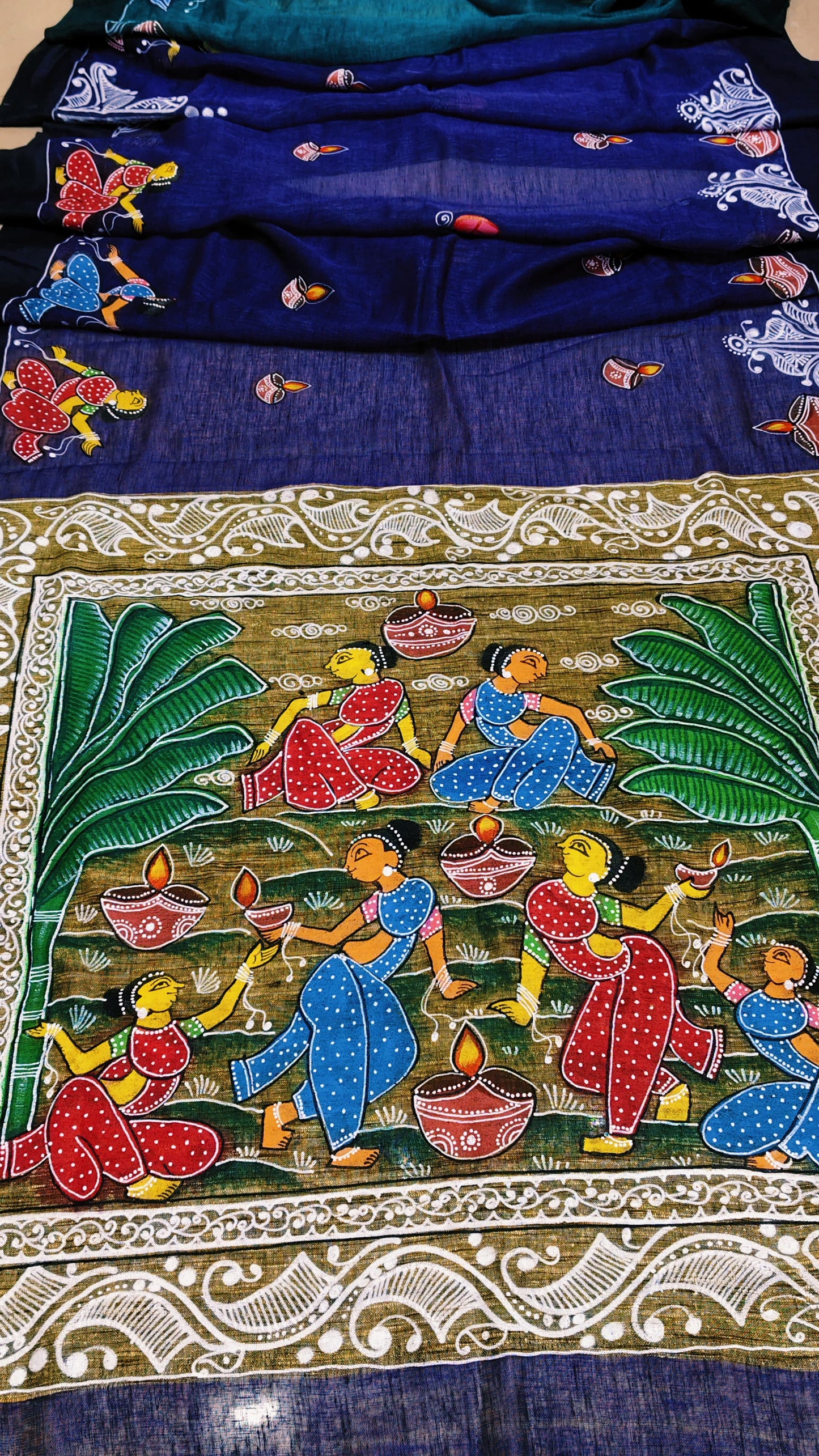 painted sarees, hand painting sarees, painting sarees online, hand painted floral sarees, painting saree, floral hand painted saree, painted saree, designer hand painted sarees, hand painted sarees india, hand painted silk sarees