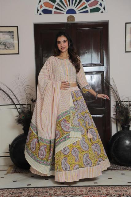 Lehenga Set For Navratri, Cotton Lehenga set, Mul Cotton Lehenga, Festive Special outfit, Lehenga , Pastel blue Lehenga