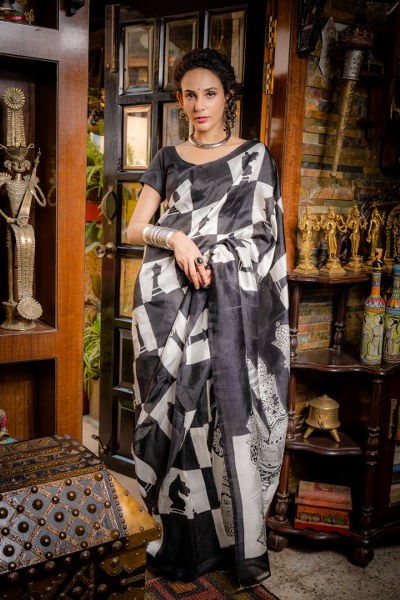 pichwai hand painted saree, chess print saree