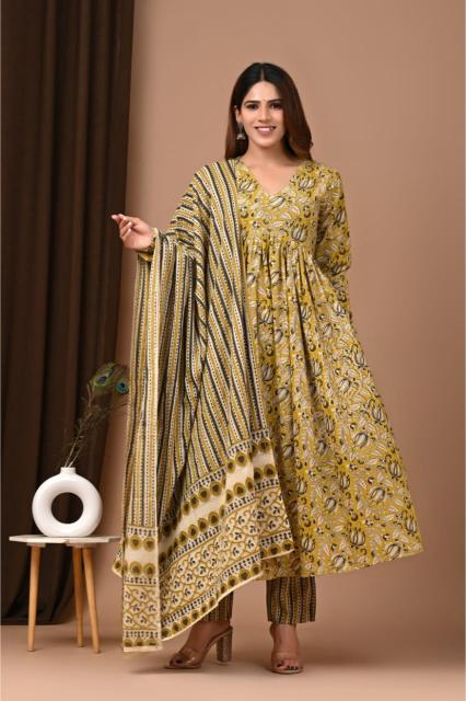 Dandelion Anarkali suit