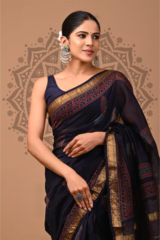 Black Statement Maheshwari Silk saree