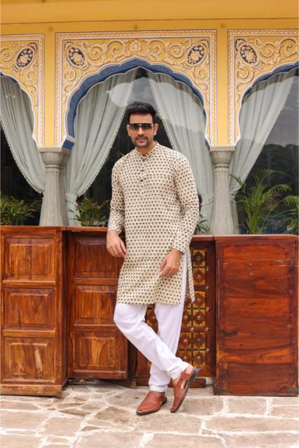 Monochrome Cotton Mens Kurta