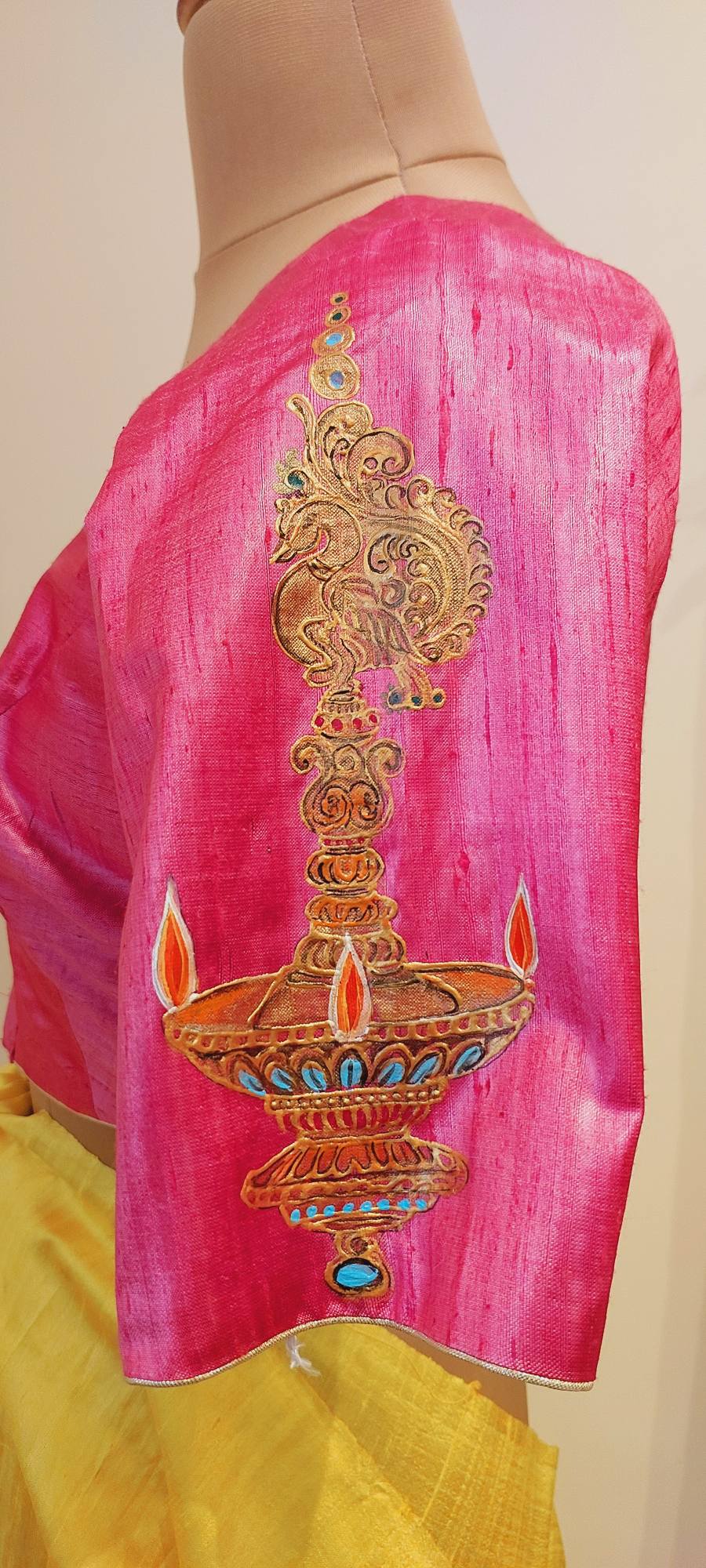 Ranga Chakra Handpainted Mahalakshmi BlouseDivine Goddess Lakshmi Hand-Painted Designer Blouse | Custom Bridal & Festive Wear