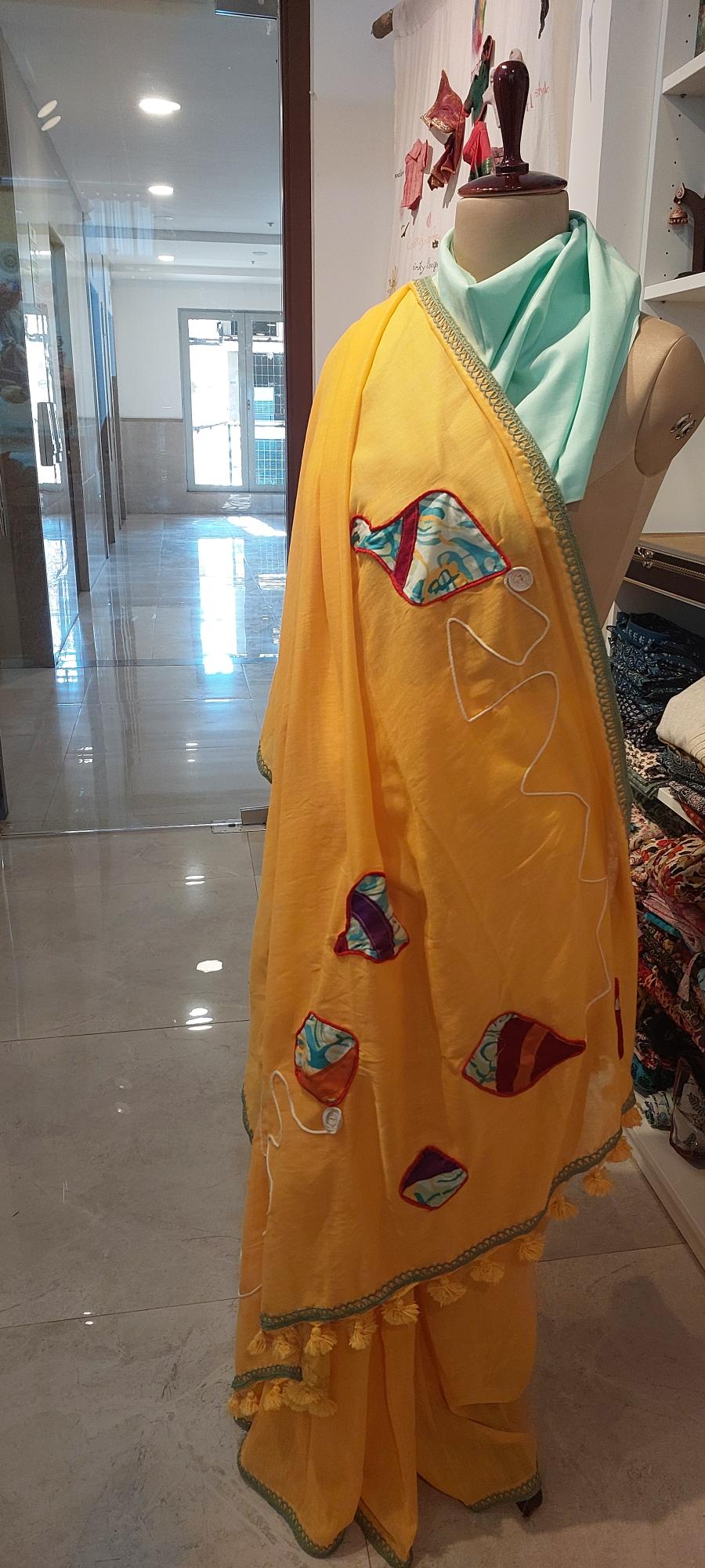 Quirky Spinning Top and Kite Saree