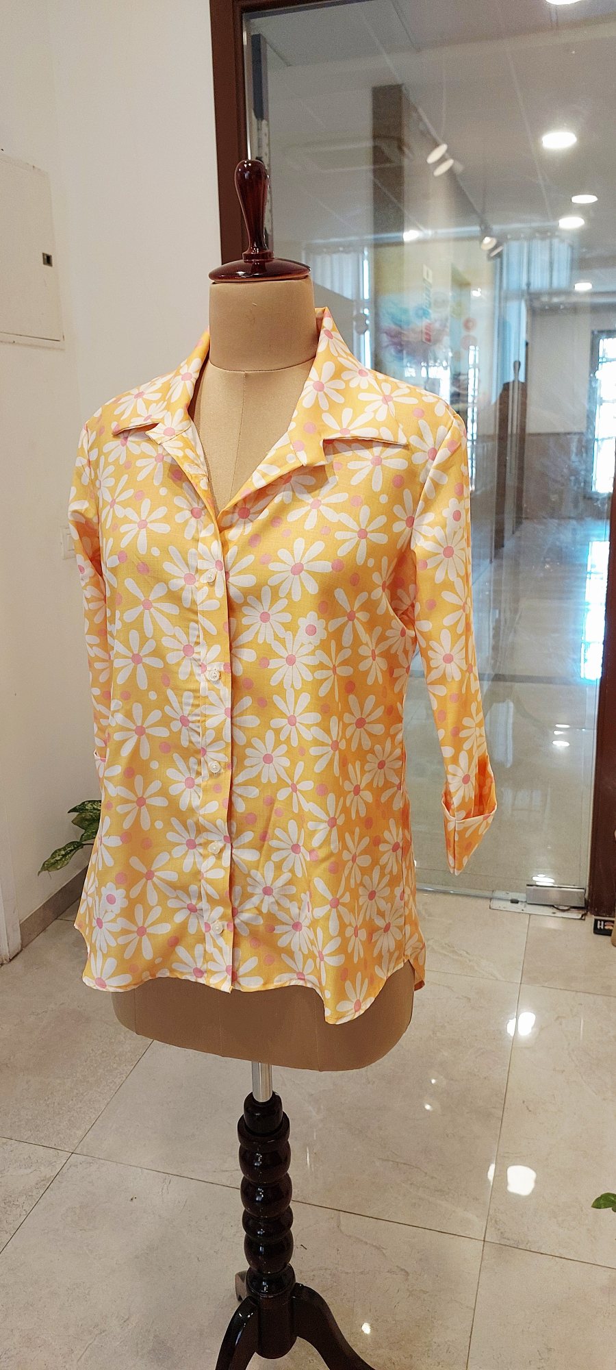Tropical Daisy floral Shirt