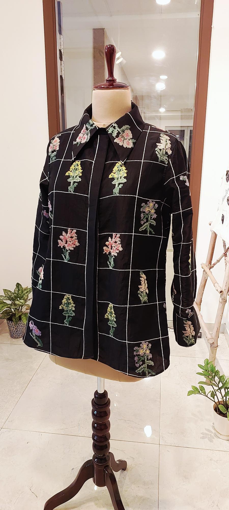 Black Statement cross-stitch Shirt