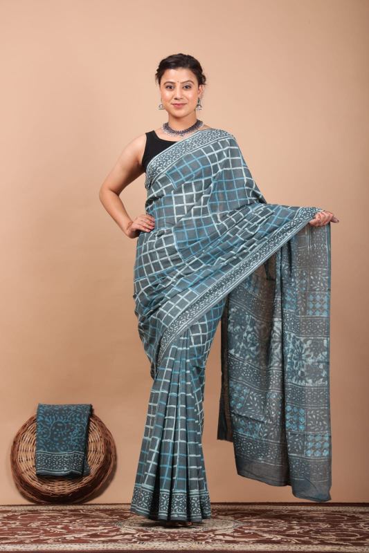 Mul Mul Cotton Checks Batik Saree