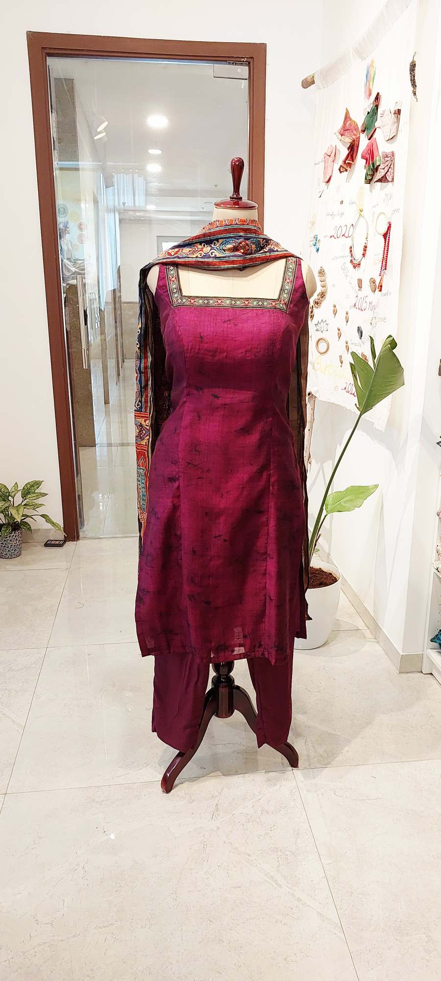 Deep Magenta Maheshwari Silk Set with Criss-Cross Back Detail |Festive Wear