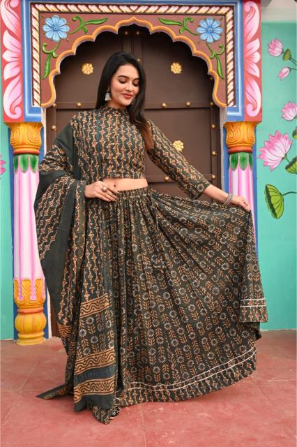 Mul Cotton Lehenga Set Neutral shade