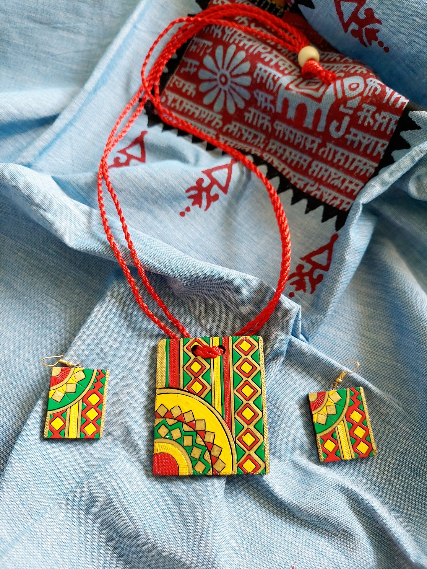 Terracotta Pendant Set Mandala