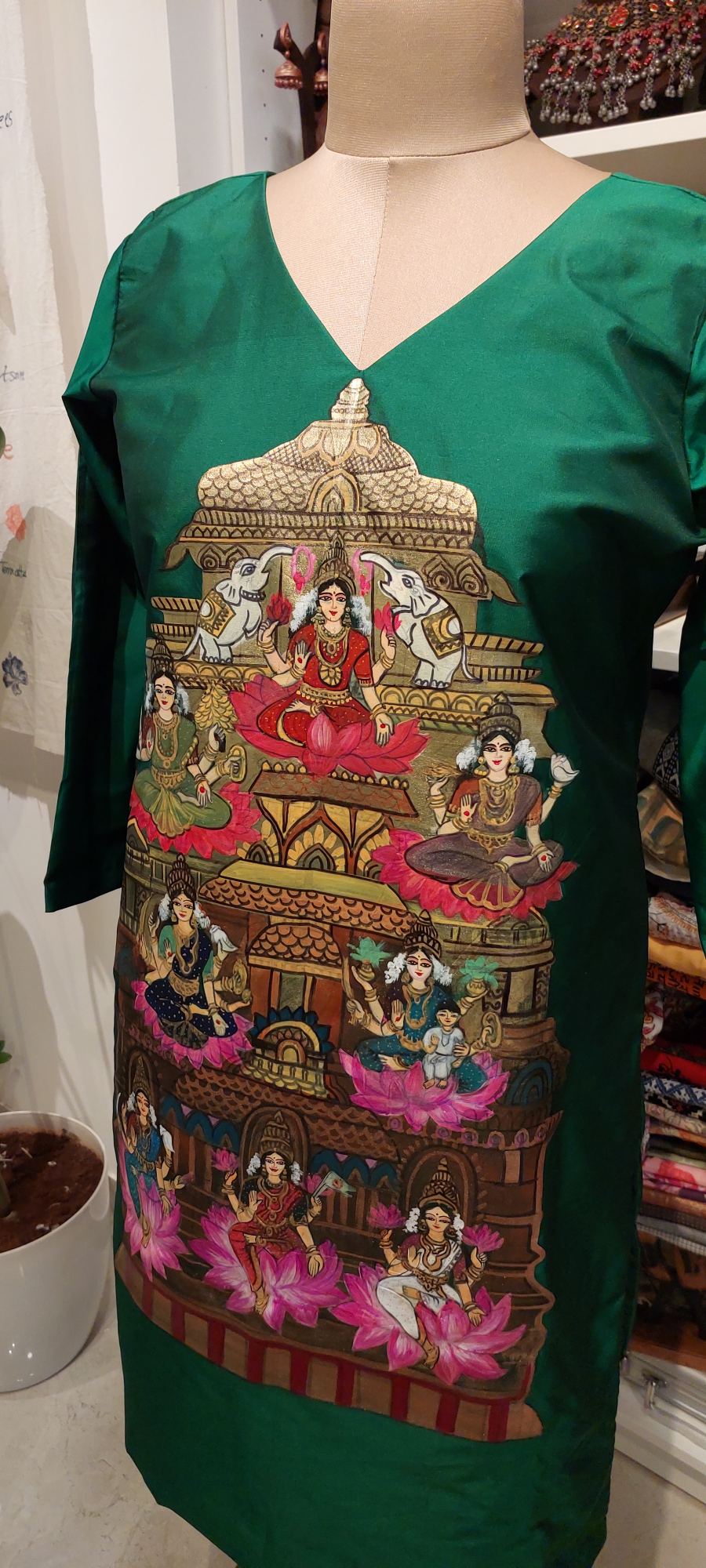 Ashtalakshmi Tanjore Handpainted Pure Silk Kurti – Emerald Green Ethnic Wear for Festivals & Weddings