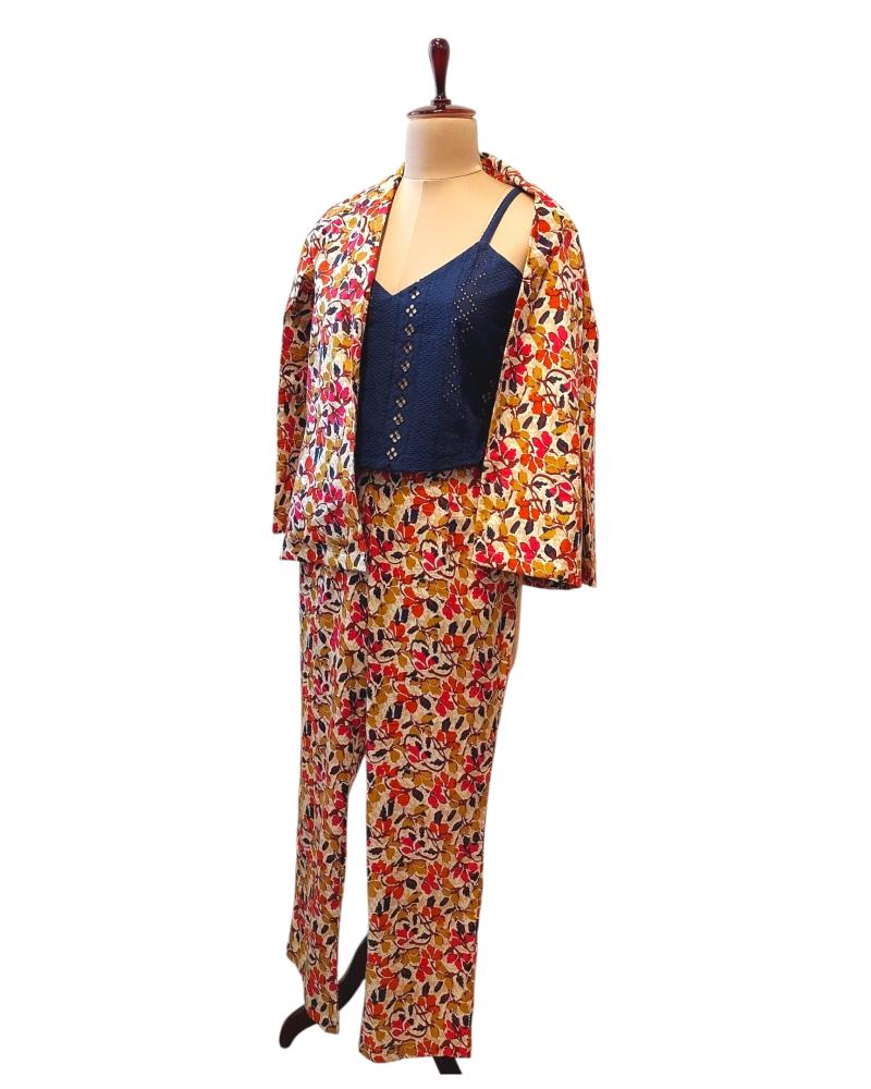 Multicolor Floral Printed Blazer set, Cotton Blazer Pant Set, Co ord set, Floral Blazer Pant Set, Casual Blazer Pant Set, Cotton Blazer Pant Set, Cotton Blazer with Trouser, Set of 3 Blazer Pant Set, Open Front Blazer with Trouser, office wear Blazer Pant Set, 