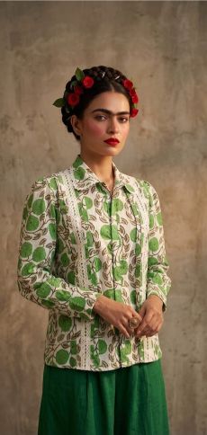 Meadow lace Floral Women's Shirt