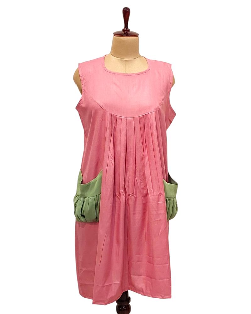 Muted pink dress with pocket