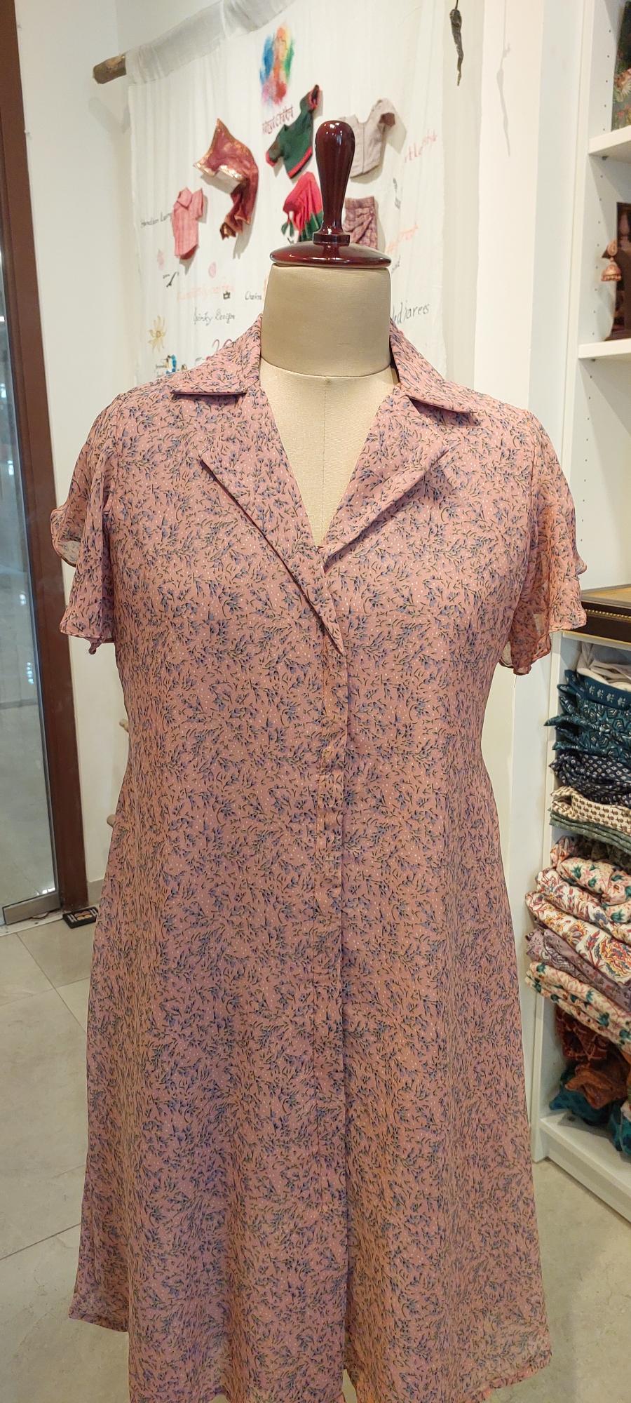 Ranga Chakra Ditsy Floral Georgette Collared Dress