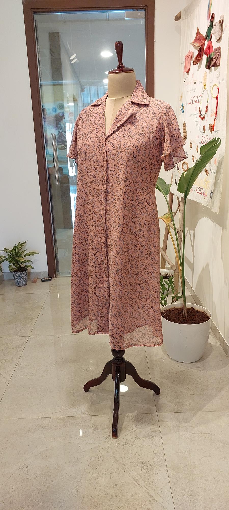 Ranga Chakra Ditsy Floral Georgette Collared Dress