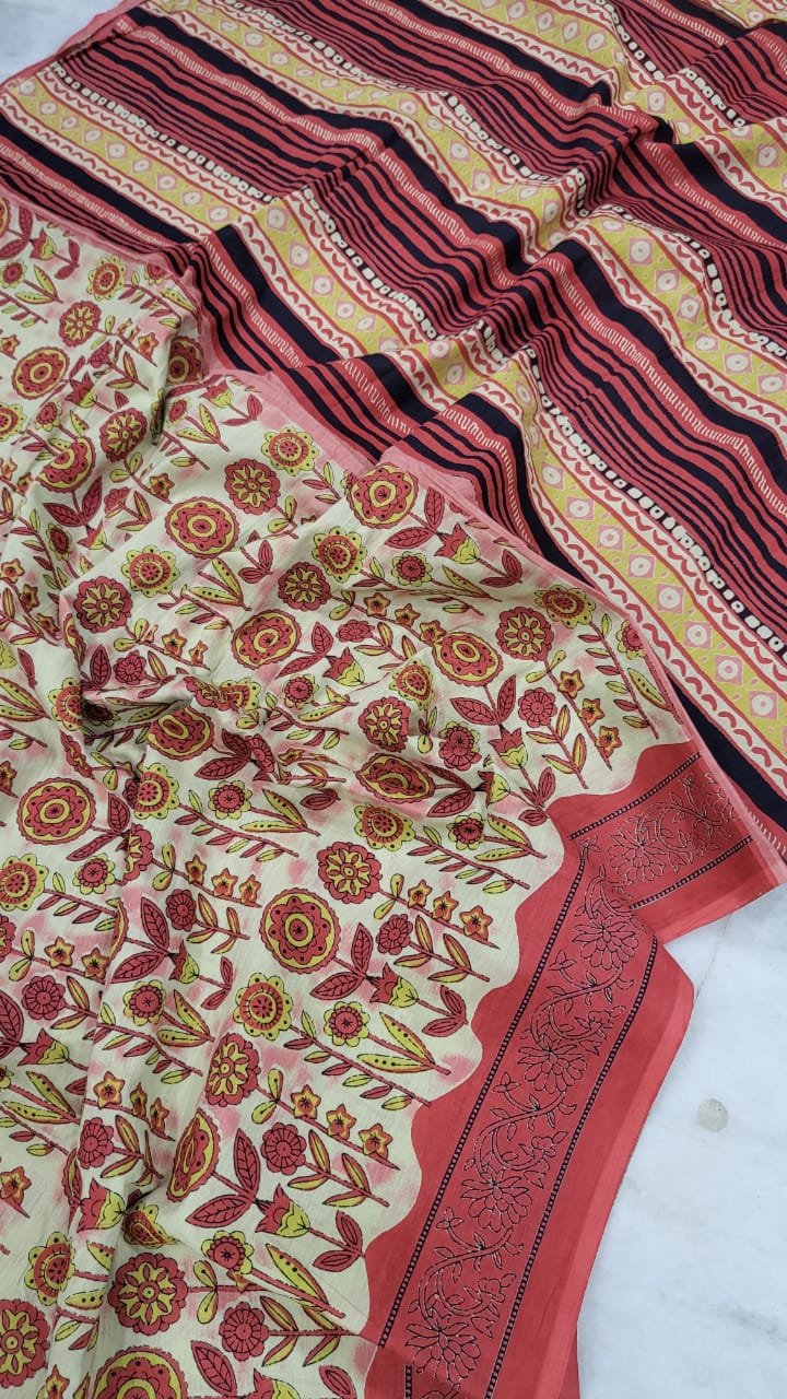 Quirky Wild Flower Mul Cotton Saree