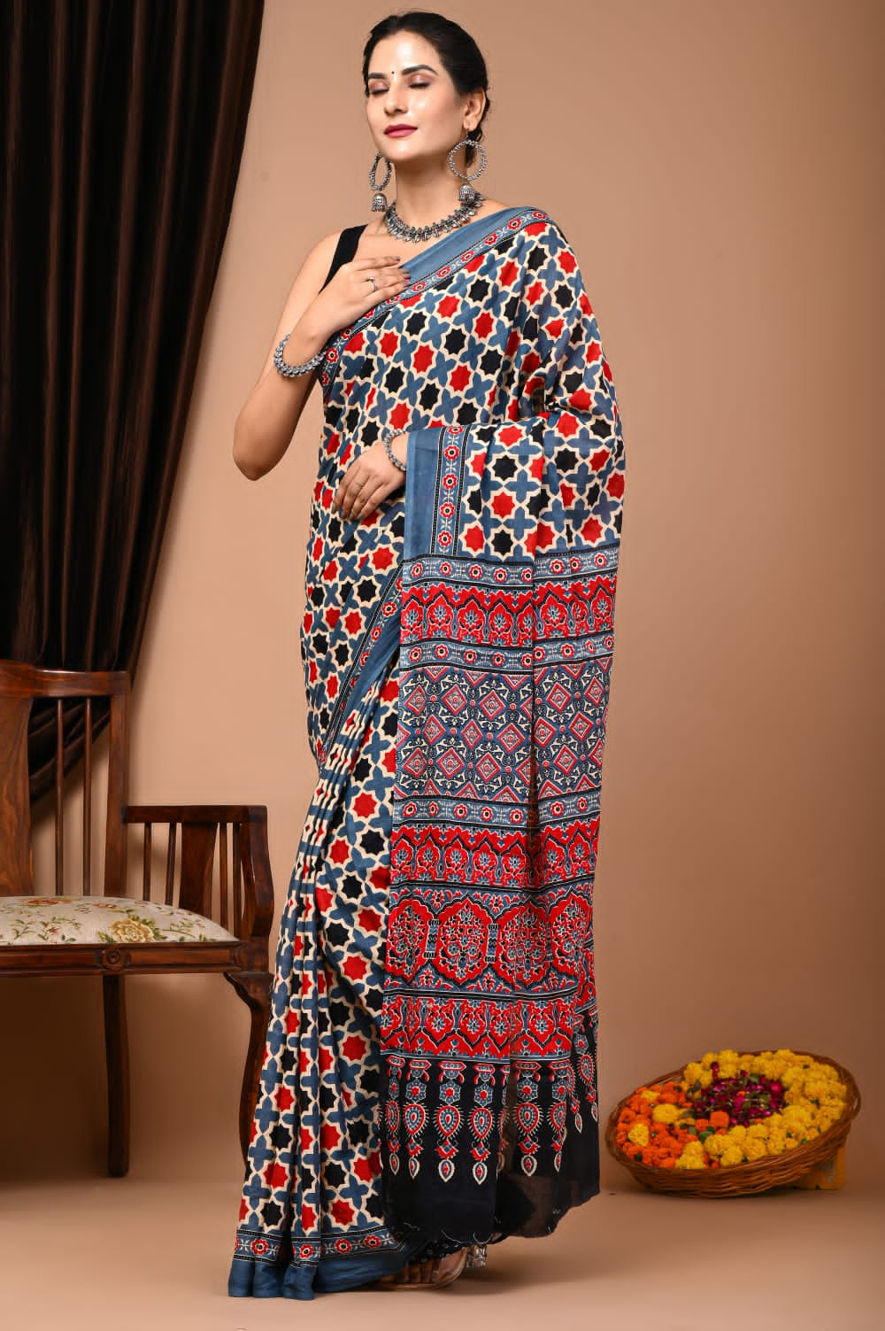 Geometric Mul Mul Cotton saree