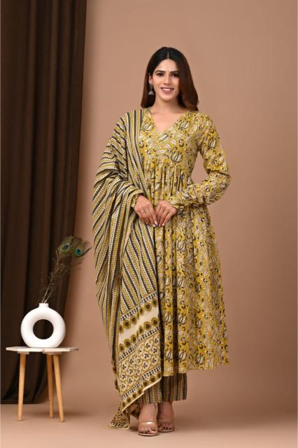 Dandelion Anarkali suit