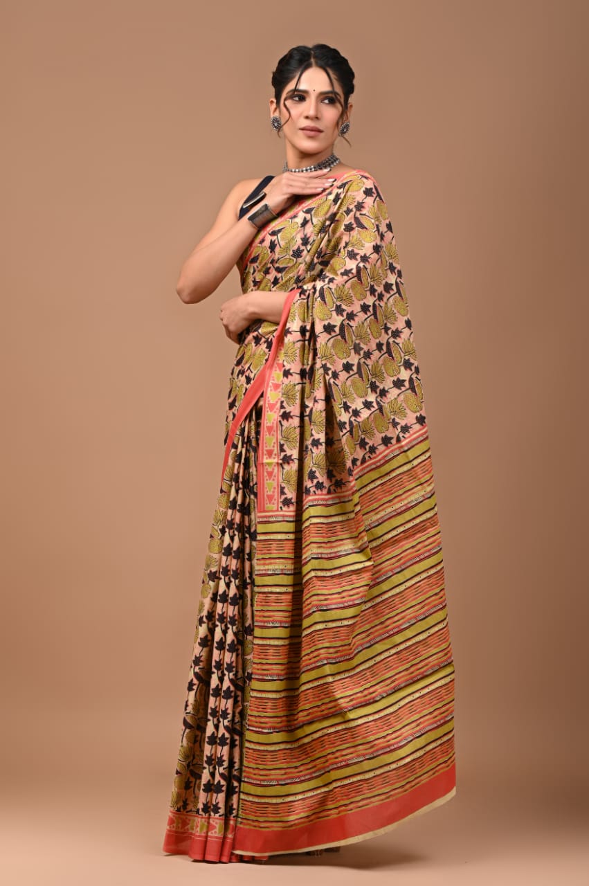 Quirky Wild Flower Mul Cotton Saree